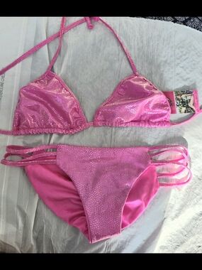 NWT Fede Pink Metallic Triangle Bikini Set Top XL Btm L